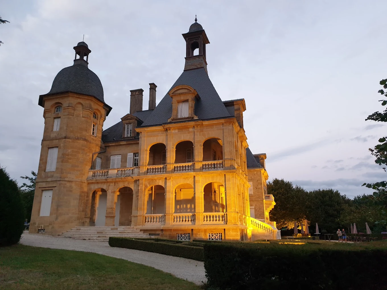 Domaine d'Essendiéras — luxury wedding in Périgord